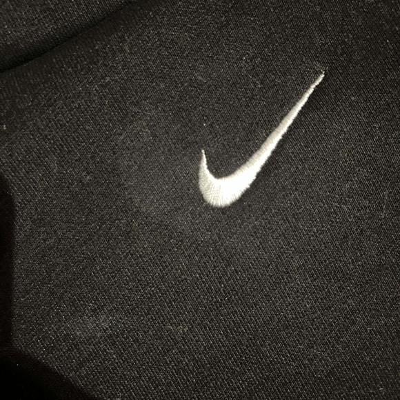 Vintage Nike Centred swoosh (Size L) - Picture 2 of 4
